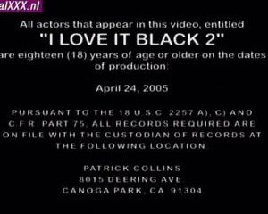 Zwarte pik in haar blanke mond